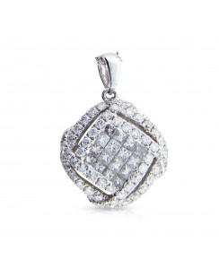 18K Pendant With Diamond