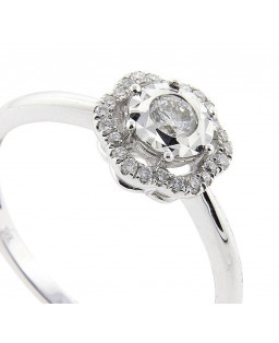 18K Ring With Diamond 