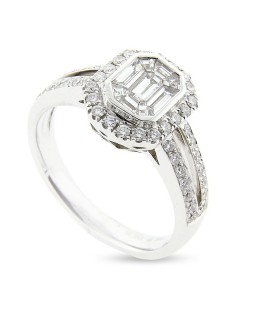 Ring with Pie Cut Diamond 18K