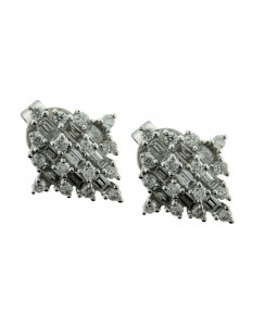 18K Earring with Diamond