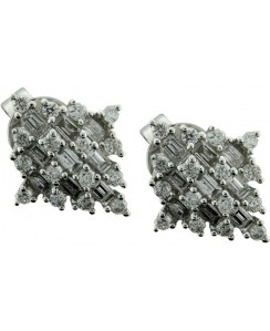 18K Earring with Diamond