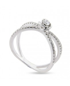 Split Shank Ring with Diamond 18K