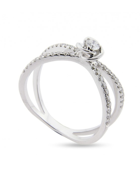 Split Shank Ring with Diamond 18K